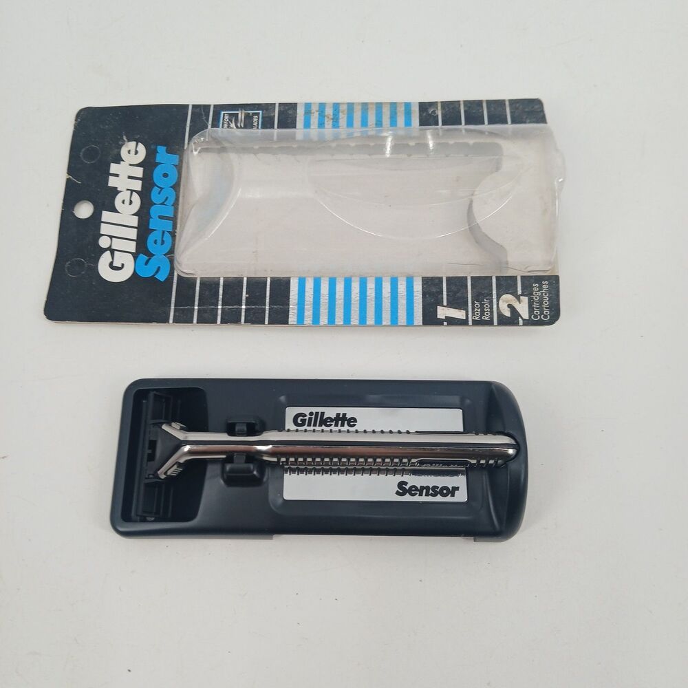 Vintage Gillette Sensor Razor Set Packaged Blades Handle Storage Case Y2K 2000